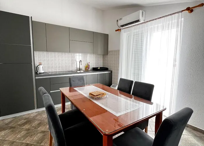 Kajtazovic Апартаменты Вир