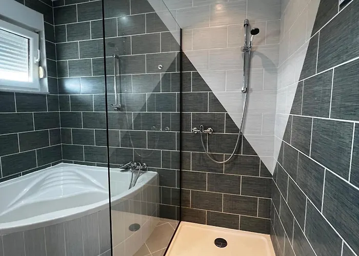 Kajtazovic 아파트 비르